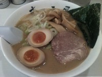 「白みそらーめん（８５０円）」@らーめん むつみ屋 東京八重洲店の写真