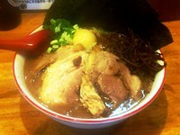 「トッピング全部入りとんこつラーメン」@きら星の写真