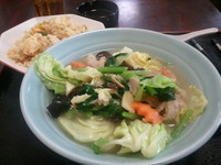 「タンメン・チャーハン(700円)ランチセット」@金春 新館の写真