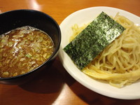 「豚骨魚介つけ麺　中盛り」@らーめん専門 うしおととりの写真