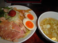 「えび塩つけめん８９０円＋味玉（クーポン）」@中華そば 正田食堂の写真