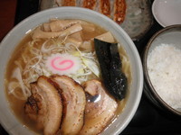 「中華そば＋Aセット（餃子・ライス）　「600円＋300円」」@らーめん壱輝の写真