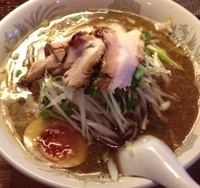 「とんこつ醤油中華そば（680円）」@麺屋 めん作の写真