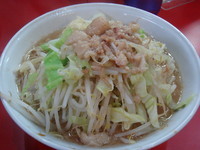 「ラーメン（ニンニク・アブラ）650円」@麺屋 桐龍の写真