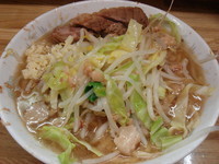 「小ラーメン（ニンニク・アブラ）650円」@ラーメン二郎 赤羽店の写真