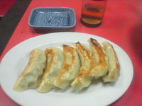 「自家製餃子 350円」@玉米家の写真