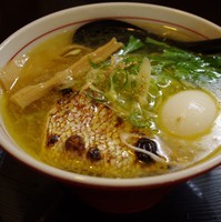 「鯛塩ラーメン 790円＋味玉 80円」@麺や 藏人の写真