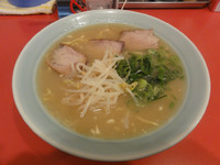 「ラーメン（中）」@秀楽の写真