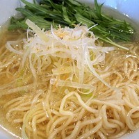 「豊潤鶏だし塩ラーメン　700円」@麺処 ほん田 nijiの写真