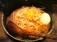 「特みそこってりらーめん」@らーめんダイニング ど・みそ 京橋本店の写真