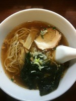 「しょう油ラーメン」@満天らぁめんの写真