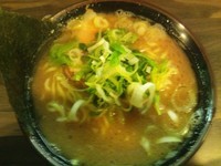 「ラーメン　700円」@神田ラーメン わいず 神田本店の写真