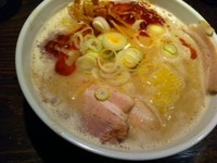 「胡麻とバタピーの塩そば」@宗家一条流がんこラーメン 十八代目の写真