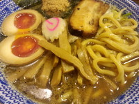 「らーめん（冬限定）＋メンマ」@つけ麺 紫匠乃の写真