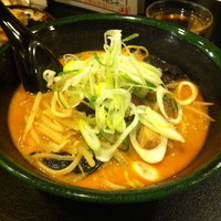 「みそオロチョン850円」@北海道らーめん 味源 池袋店の写真