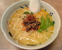 「ごまの旨辛そば￥850（季節限定）」@与ろゐ屋の写真