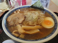 「ラーメン(麺200g)600円」@朝日屋の写真