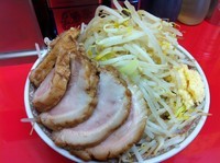 「小ぶた（ヤサイ、ニンニク）」@八王子田田の写真