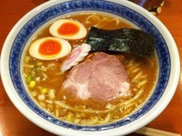 「中華そば (690円) (+味玉)」@麺恋処 いそじの写真