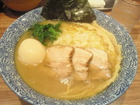 「特製塩煮干しそば(900円)」@らーめん 稲垣 ラーメン燈郎店の写真