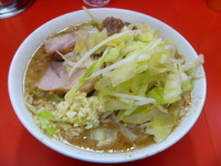 「小ラーメン　（ニンニク）　６５０円」@ラーメン二郎 松戸駅前店の写真