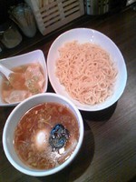 「つけそば６８０円+水餃子＆味玉(ｵｰﾌﾟﾝﾁﾗｼｻｰﾋﾞｽ)」@らぁめん・つけそば 頂の写真