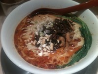 「担担麺（900円）」@麺や 七彩 東京駅の写真