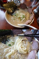 「『醤油らーめん+チャーシュー(￥800+200)』」@らーめん香月 三軒茶屋店の写真