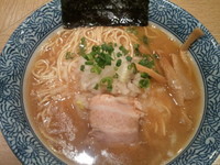 「醤油煮干しそば」@らーめん 稲垣の写真