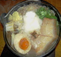 「鍋焼きらうめん」@鍋焼らうめん ぽんの写真