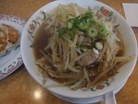 「野菜煮込みラーメン550円(内100円を義援金へ)」@餃子の王将 柏松ヶ崎店の写真