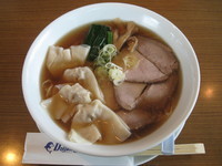 「ワンタンチャーシュー麺：980円」@レストラン ドルフィンの写真