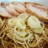 「肉中華そば　750円」@麺処 遊 蕨店の写真