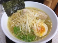 「地鶏だし淡麗塩Soup+香味和えネギ（780円）」@Soupの写真