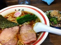 「中華そば＋そぼろご飯　（650円＋100円）」@青竹平打ち中華そば 麺壱吉兆の写真
