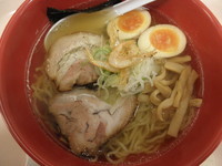 「白エビだし塩らーめん　「840円」」@麺家いろはの写真