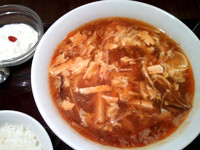 「酸辣湯麺+ライス+杏仁豆腐セット(900円)」@中国料理たけくまの写真