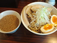 「特製ゴマチリつけめん(＋替玉)」@アイバンラーメンの写真