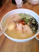 「赤丸ランチ850円＋替え玉無料＋玉子無料」@博多一風堂 上野広小路店の写真