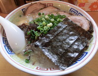 「長浜豚骨チャーシューメン（950円）　※麺＝バリカタ」@ハングリードラゴンの写真