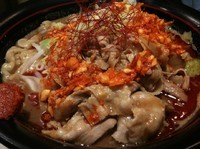 「紅ラーメン 840円 温泉卵付き」@麺創研 紅 府中の写真