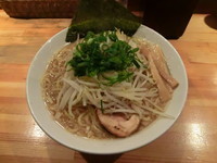 「濃厚醤油ラーメン(￥700)」@麺屋 萩屋の写真