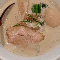 「極煮干ラーメン」@麺処 hachiの写真