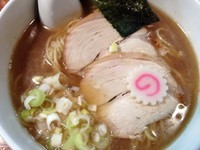 「醤油そば 大盛（780円）」@江戸前煮干中華そば きみはんの写真