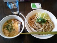 「鶏白湯つけ麺　チャーシュー入り」@カッパ64 福生店の写真