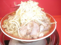 「小らーめん（６００円）野菜・ニンニク」@ラーメンタロー 大森の陣の写真