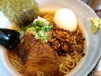 「わさび醤油牛キノコ750円＋塩味玉50円＝800円」@麺場MILESTONEの写真