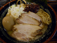 「〇得背脂煮干しらーめん」@丸め～背脂煮干～の写真