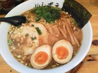 「いしずえラーメン（大盛）￥600円＋（100円）」@拉麺処 いしずえの写真