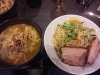 「焦がしチーズのカレーつけ麺￥800+半チャーシュー(クーポン」@中華蕎麦 瑞山（ZUIZAN）の写真